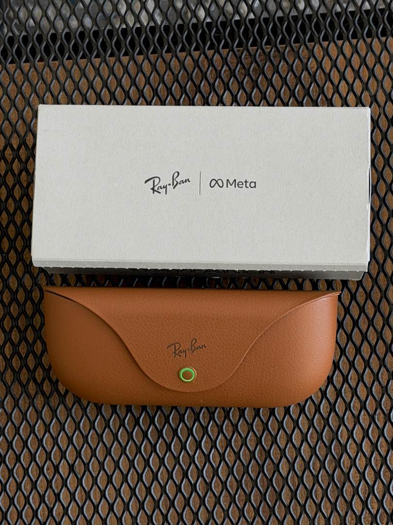 RAY-BAN | META WAYFARER – GEN 2 Shiny black Transitions