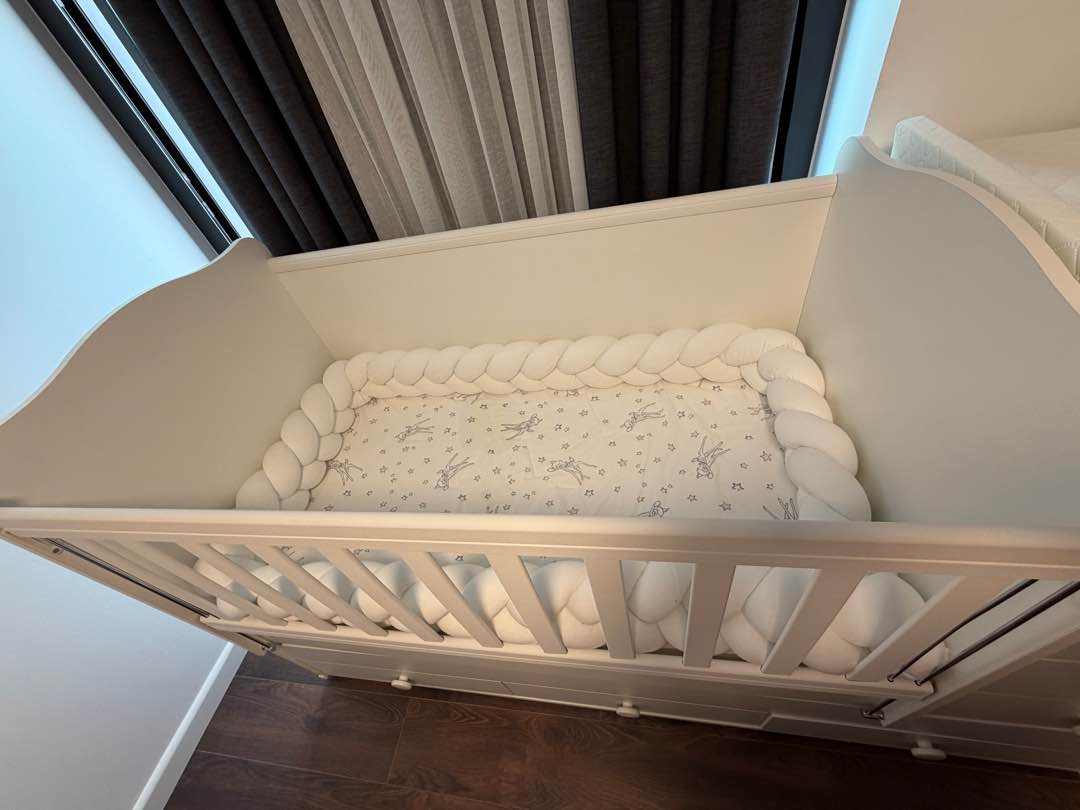 Bebek Beşiği ( Yatağı ve kenar koruyucusuyka verilecektir.) 3