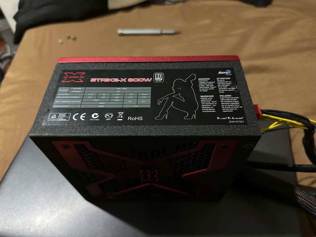 Satılık 800w psu silver seltfikalı